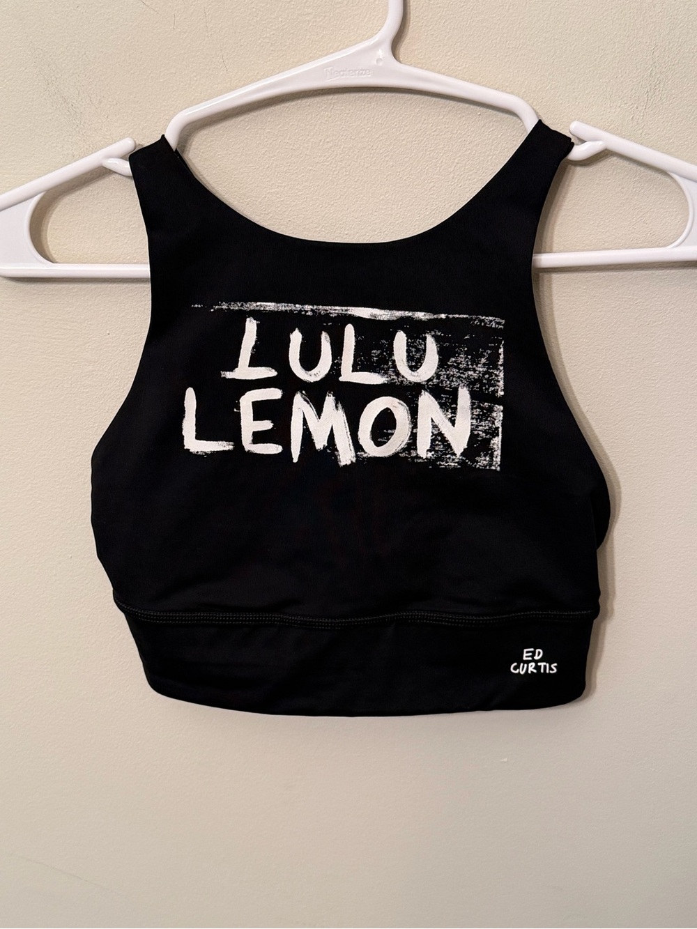 Lululemon x Ed Curtis High Neck Energy Bra size 4 Black & White